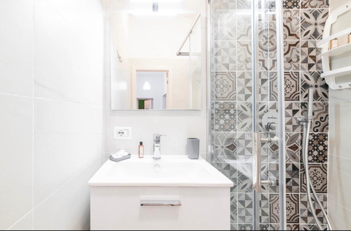 Relais Borbonico Apartment Napoli Ngoại thất bức ảnh