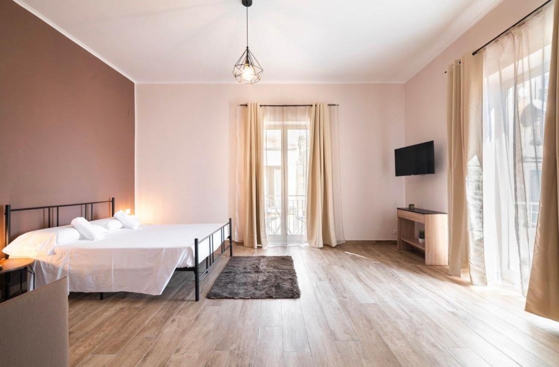 Relais Borbonico Apartment Napoli Ngoại thất bức ảnh