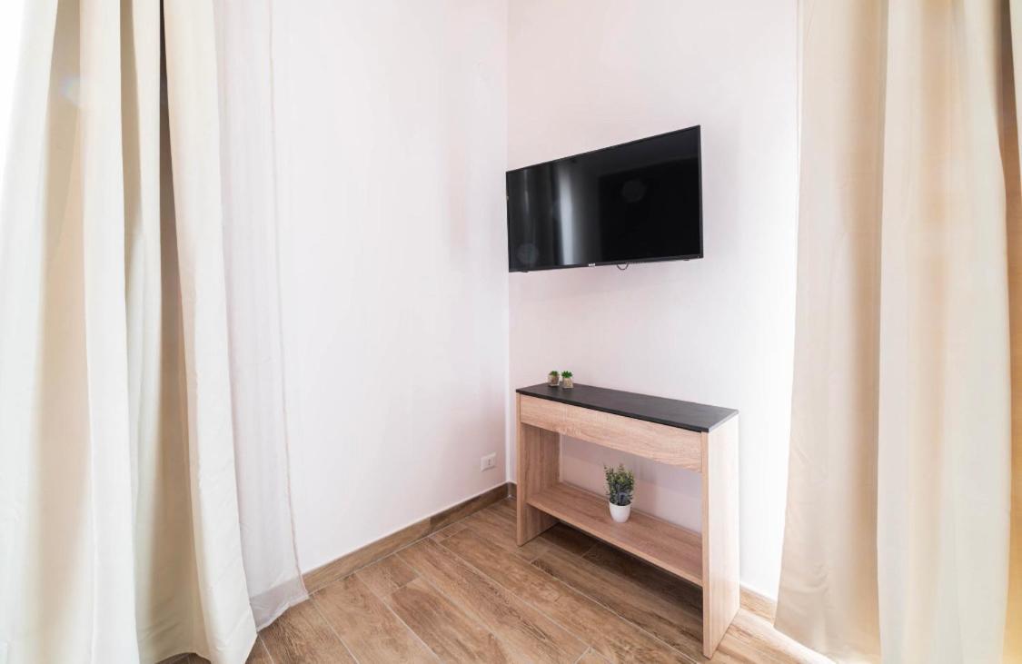 Relais Borbonico Apartment Napoli Ngoại thất bức ảnh