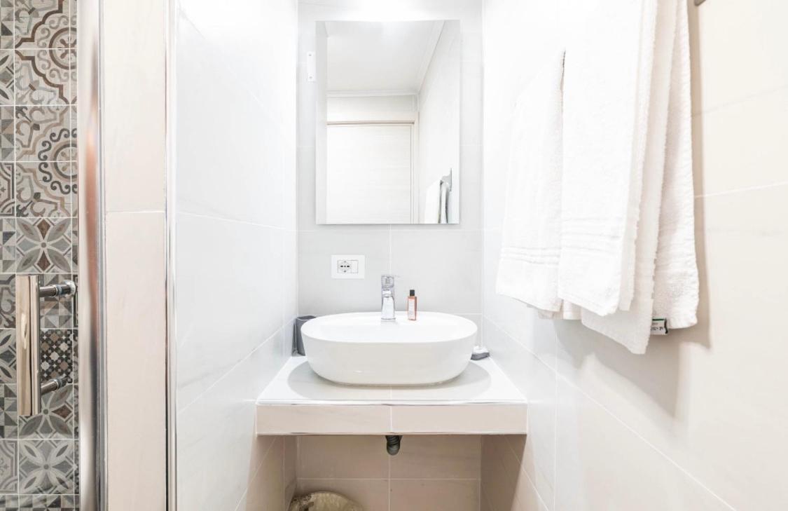 Relais Borbonico Apartment Napoli Ngoại thất bức ảnh